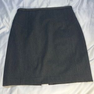 Express Design Studio Heather Gray pencil skirt - Size 8